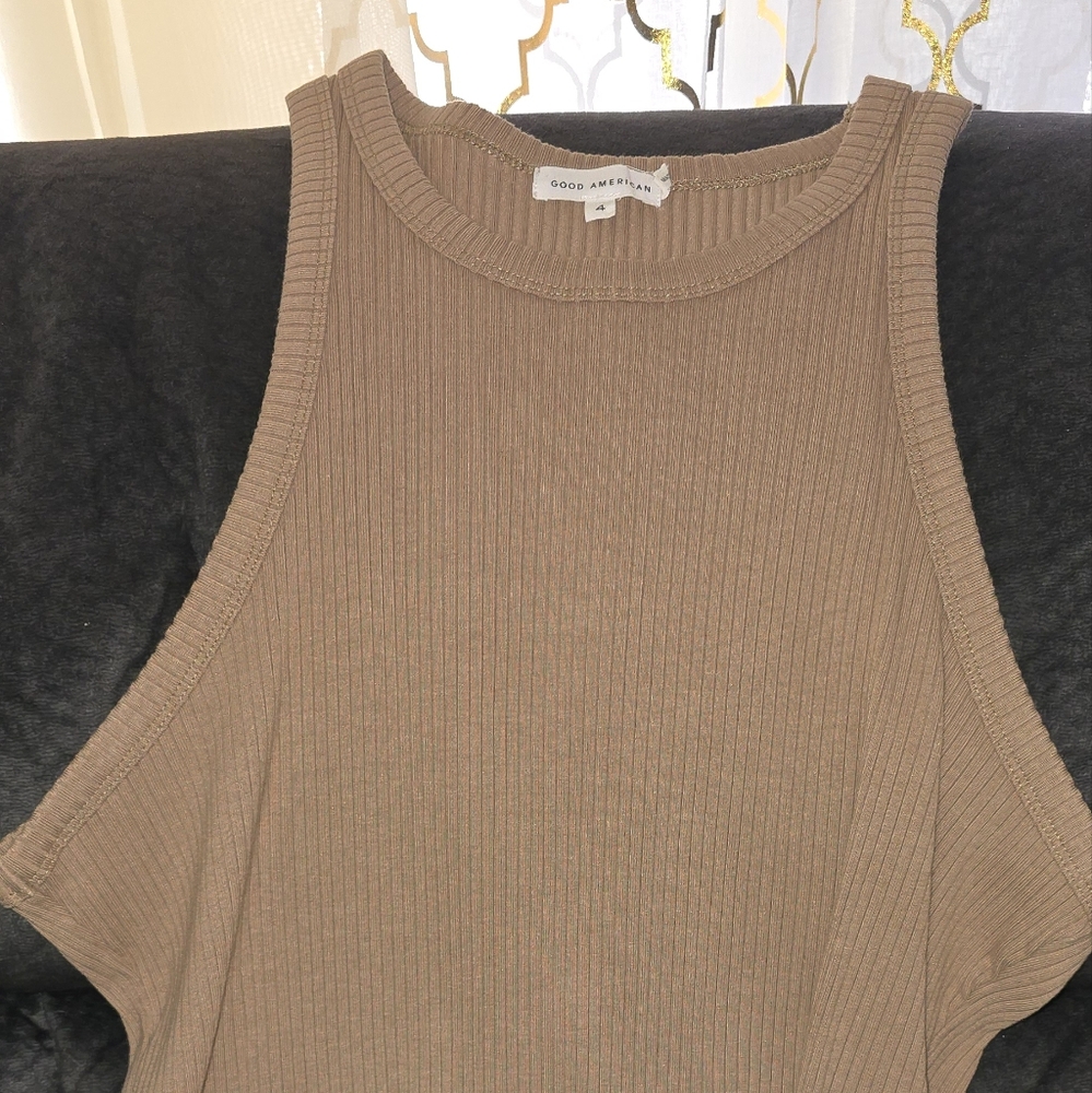 Good American Crop Top